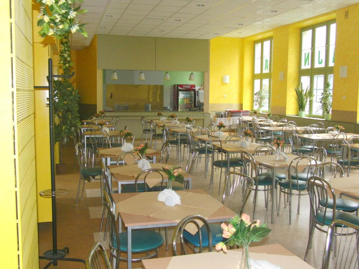 Nawojka Hotele Studenckie Krakow Dış mekan fotoğraf